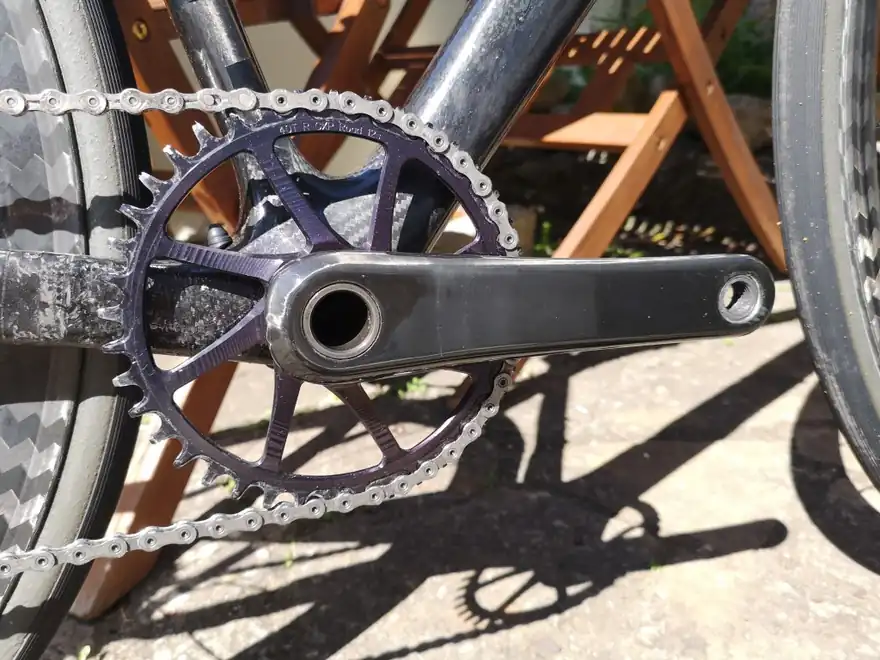 Photograph from the Horsepower Coaching blog post The Lightest Disc Brake Bike???