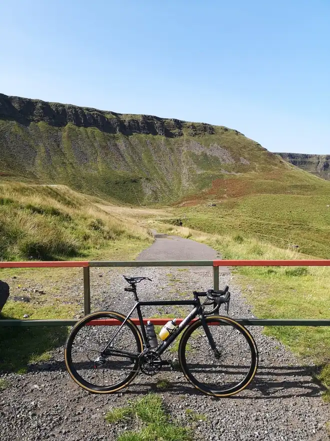 Photograph from the Horsepower Coaching blog post The Lightest Disc Brake Bike???