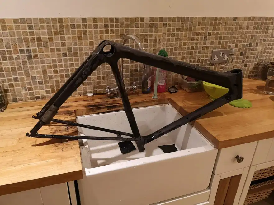 Photograph from the Horsepower Coaching blog post The Lightest Disc Brake Bike???